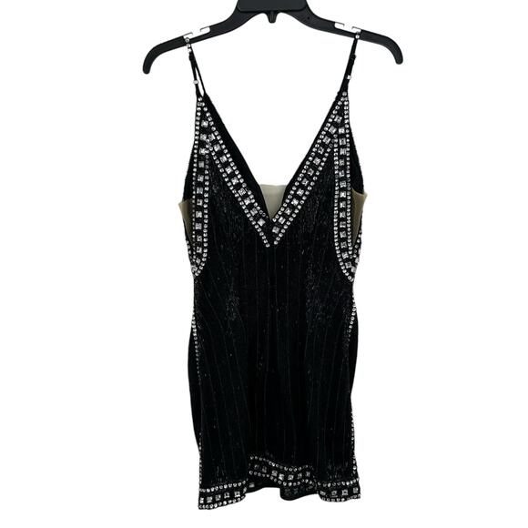 Aleta 738 Black Rhinestone Beaded Plunge Neckline Evening Mini Dress Womens 6 - Picture 6 of 10